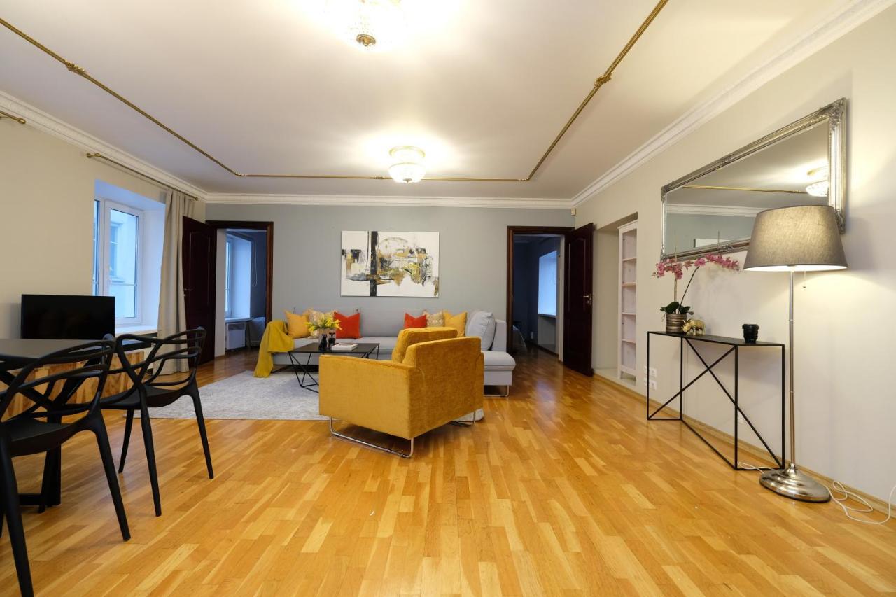 - Old Town Apartamento